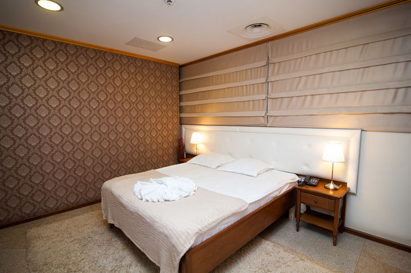 Dbh Bucharest Hotel Luaran gambar