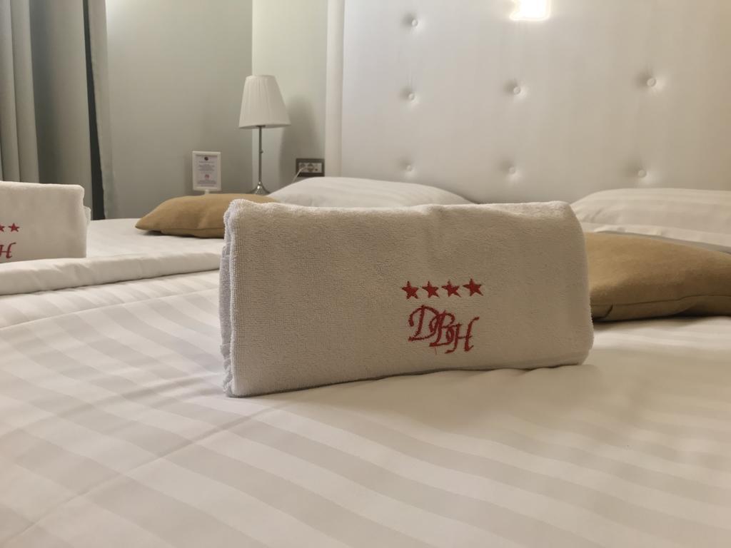 Dbh Bucharest Hotel Luaran gambar