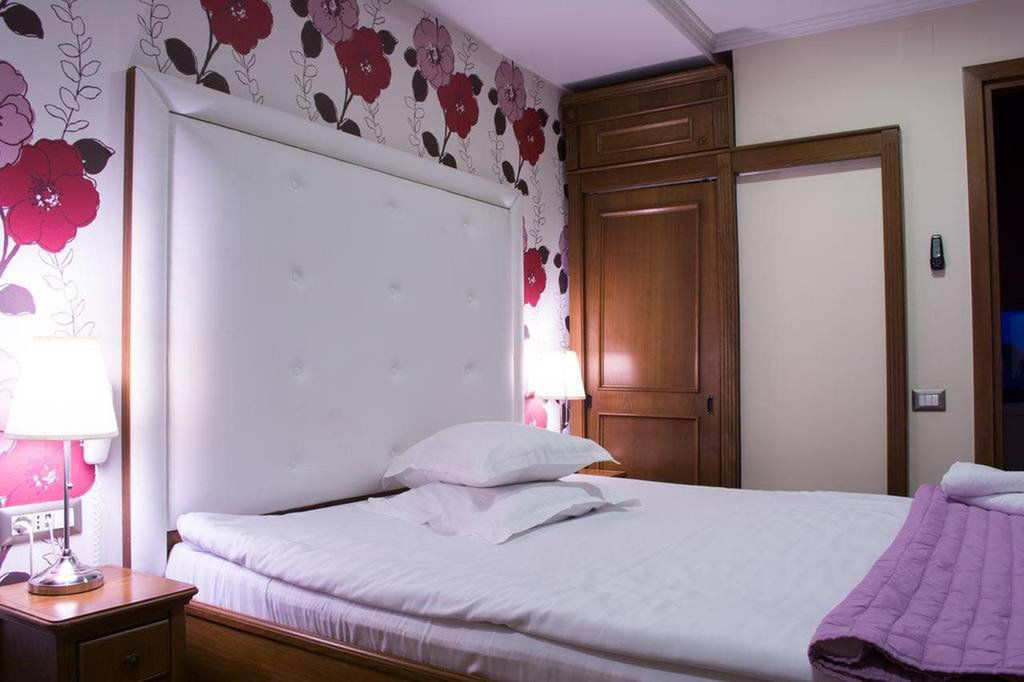 Dbh Bucharest Hotel Luaran gambar