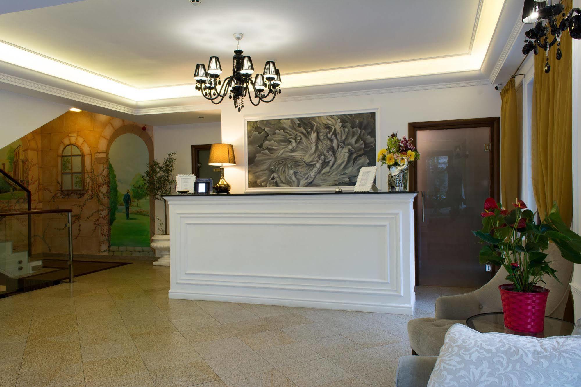 Dbh Bucharest Hotel Luaran gambar